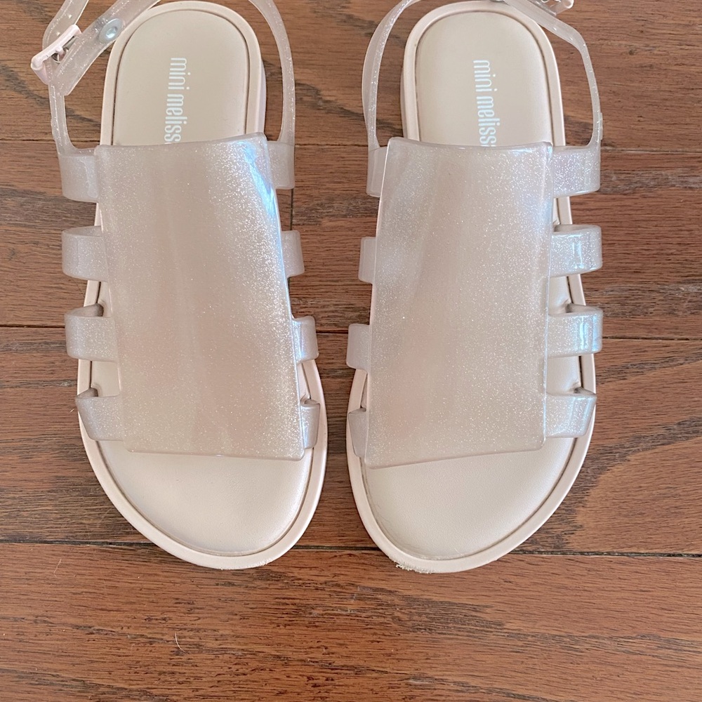 Rose colored Mini Melissa sandals in excellent condition